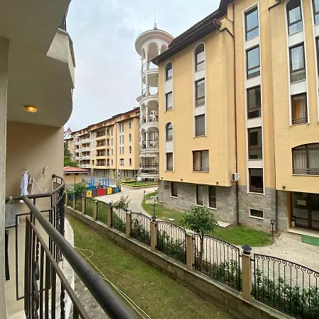 Апартамент Avalon C 200 Private Studio *